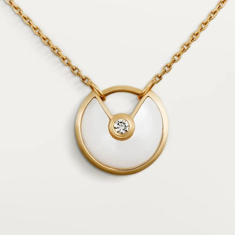 Cartier necklace xs