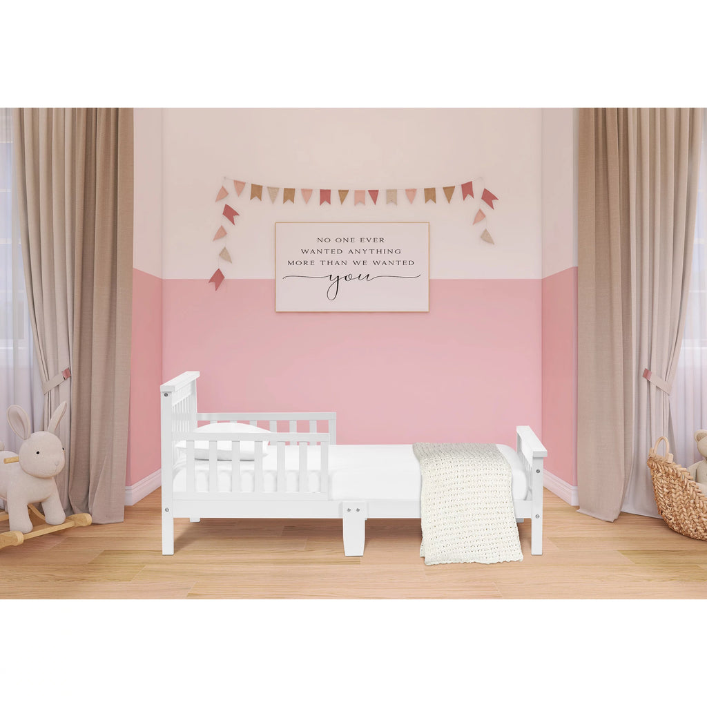 Dream On Me San-Fran Toddler Bed White R29133