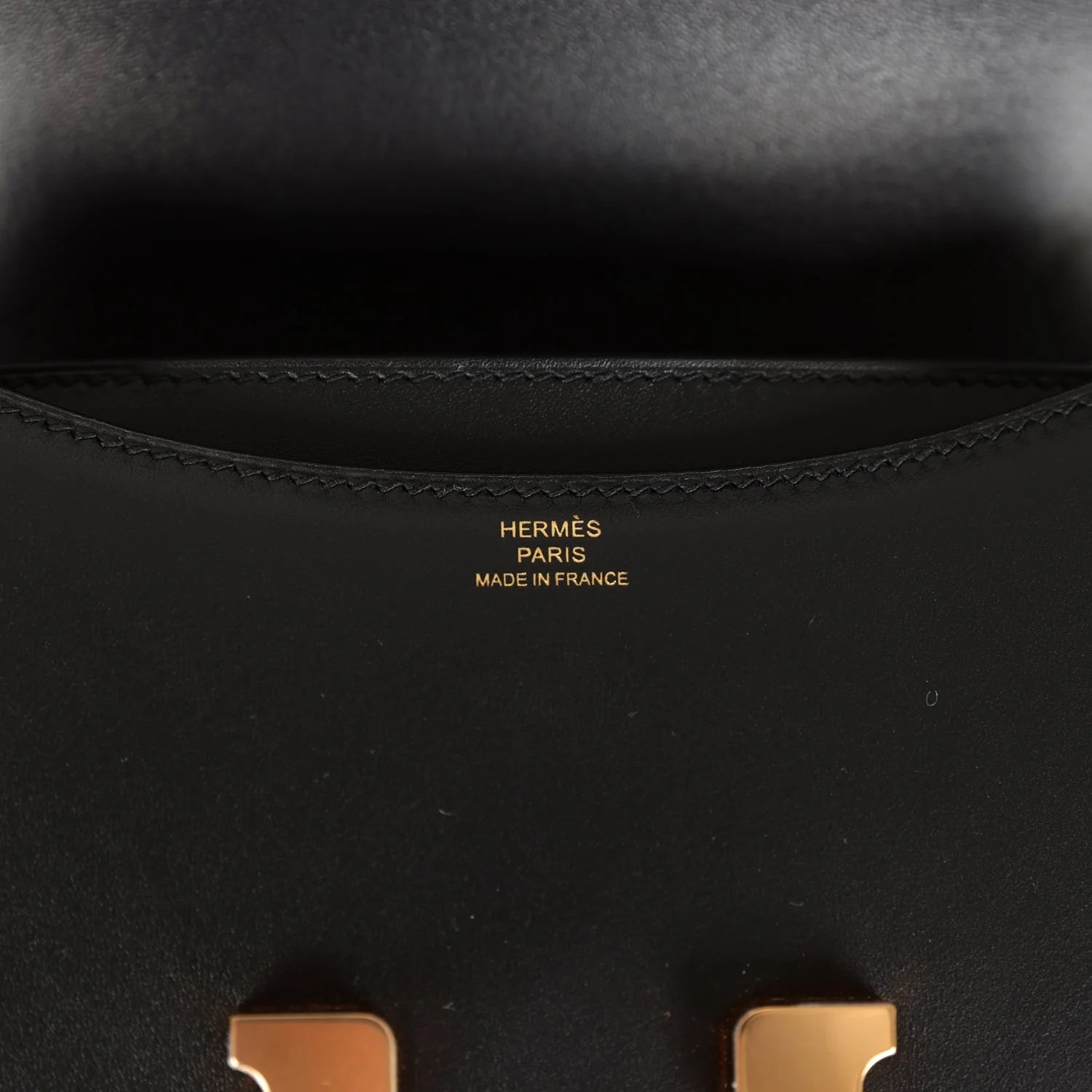 Black Leather Crossbody Bag Gold Hardware k7