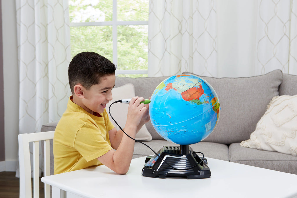 LeapFrog Magic Adventures Interactive Globe with BBC Video S8439