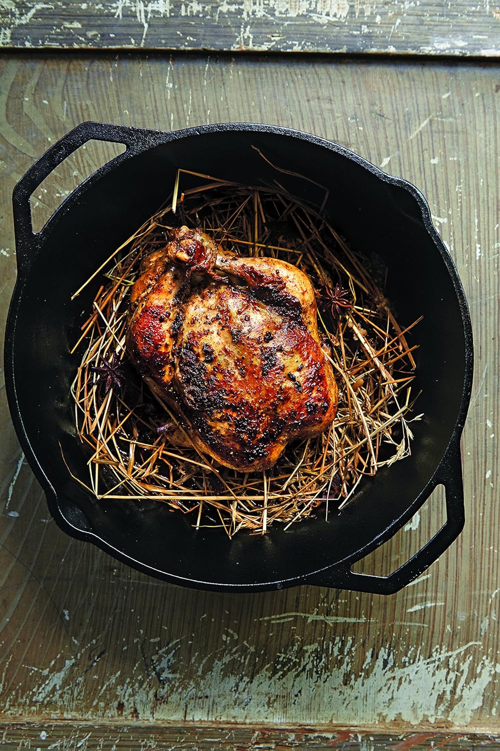 Lodge 17 Inch Pre-Seasoned Cast Iron Skillet with Dual Handles N339535