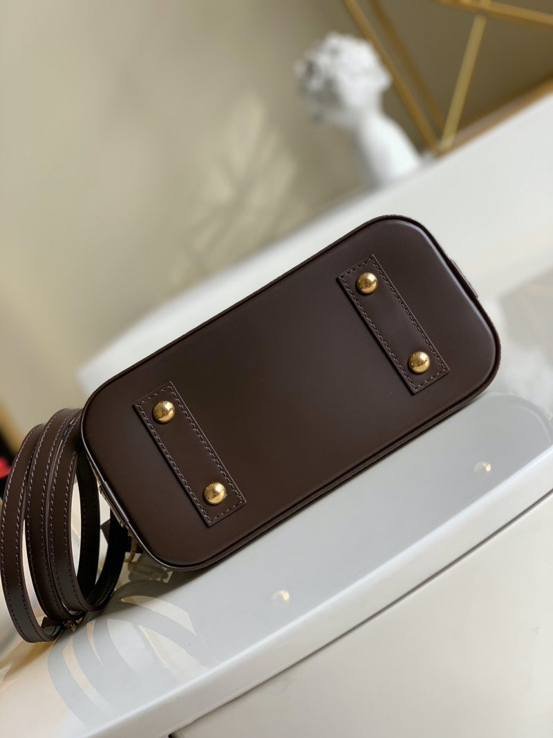 Alma BB handbag k7q
