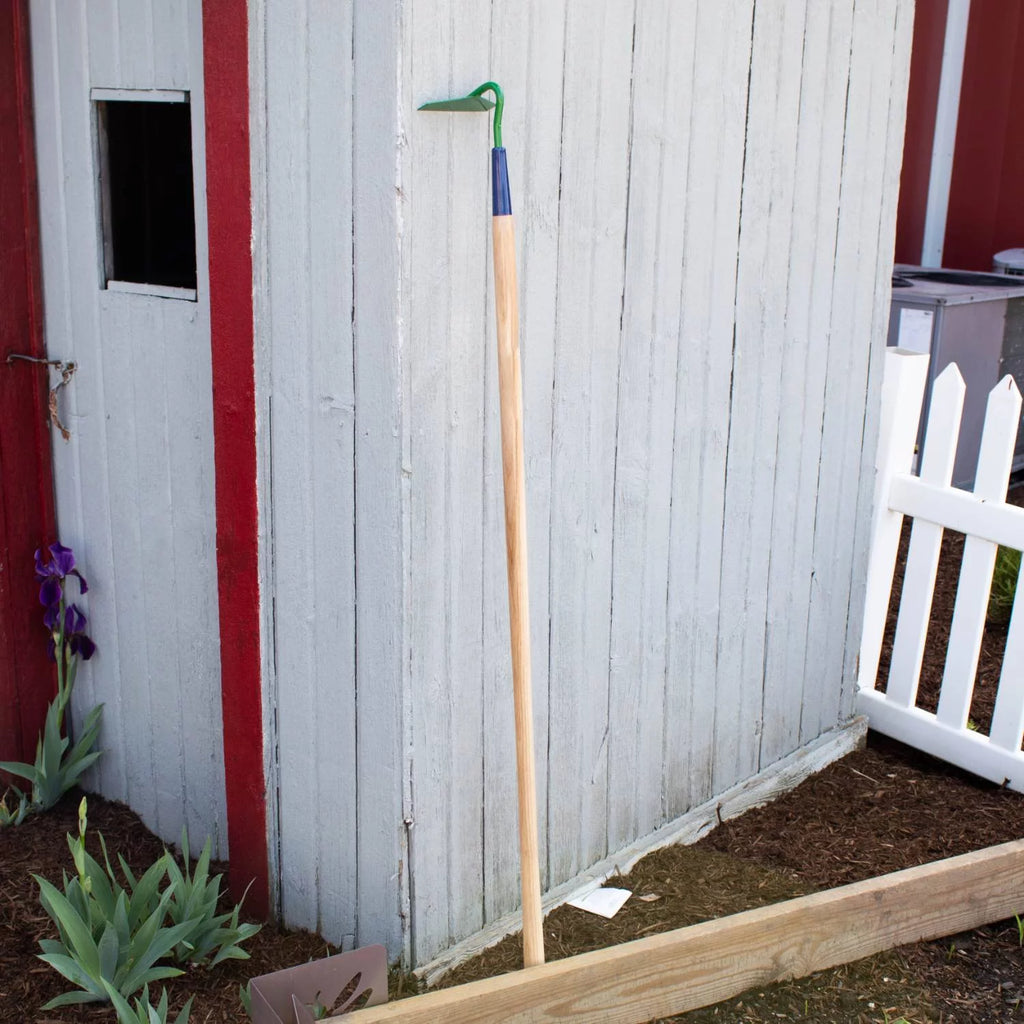 Lehman's Amish-Made Garden Hoe - 6 Inch Sharp Blade Weeding Tool L160896