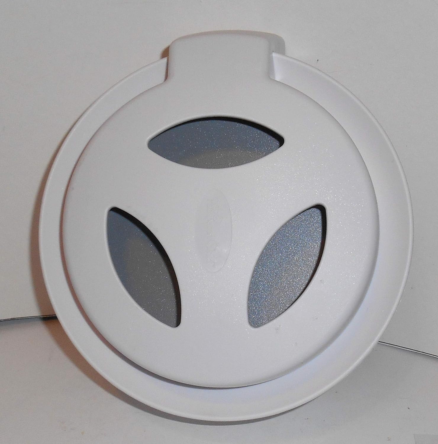 The Pampered Chef Close & Cut H92004