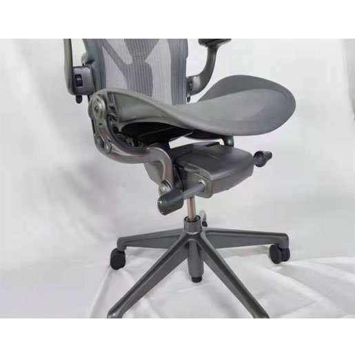 Ergonomic office chair with adjustable lumbar support k7m