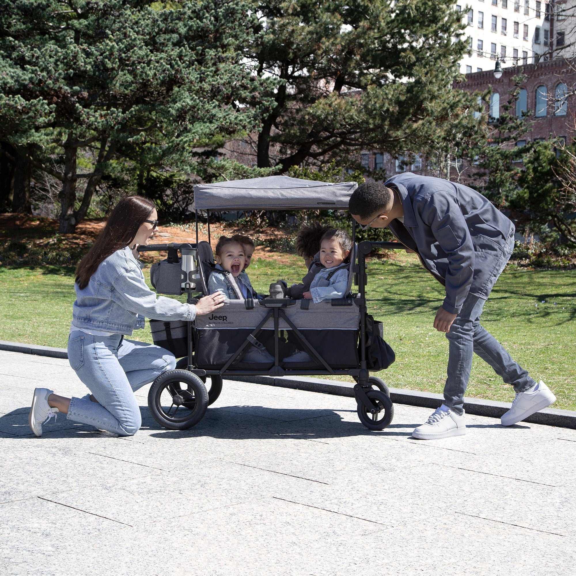 Jeep Wrangler Deluxe 4 Seater Stroller Wagon Grey a7
