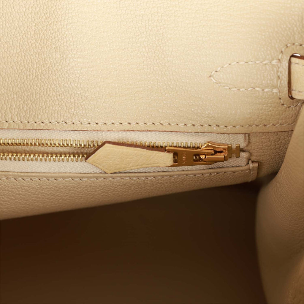 Ostrich Leather Handbag Gold Hardware k7
