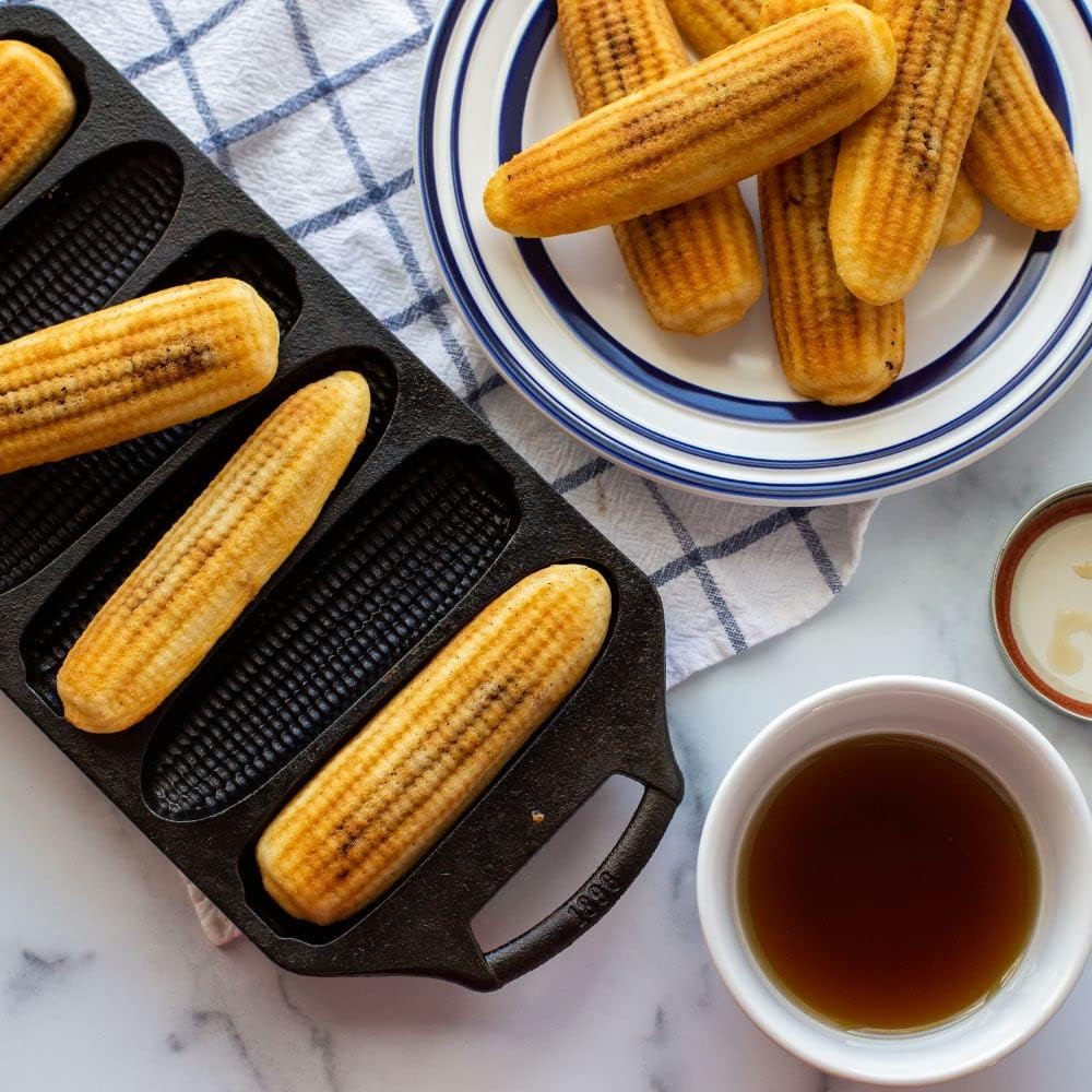 Lodge Cast Iron Cornstick Pan P301