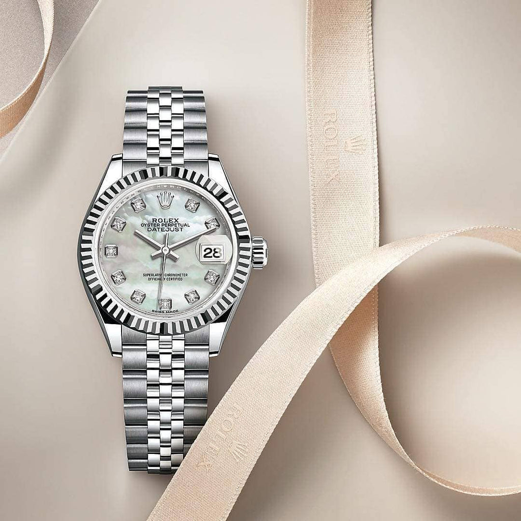 Womens Diamond Dial Watch 36mm a7