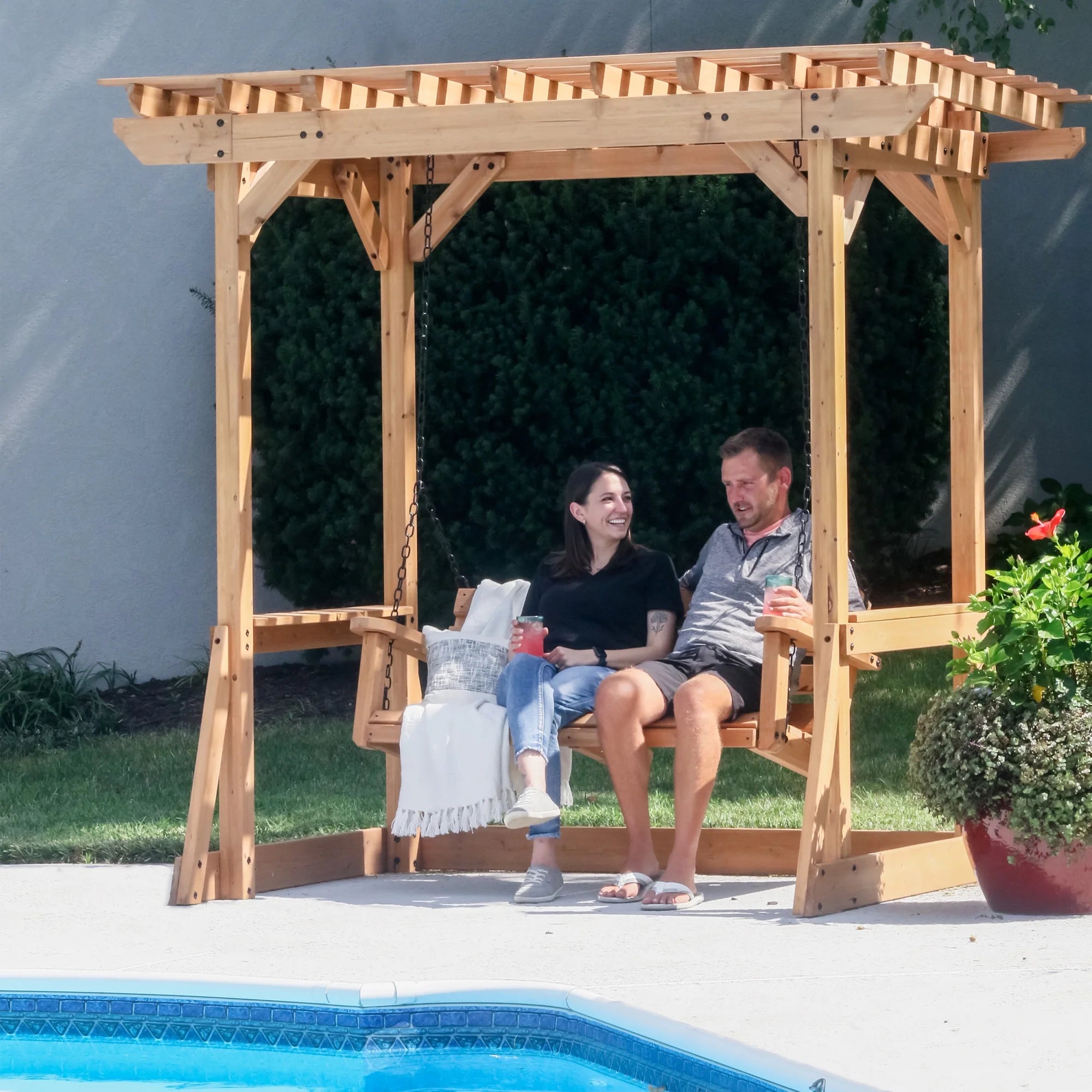Backyard Discovery Callahan Pergola Swing A6859
