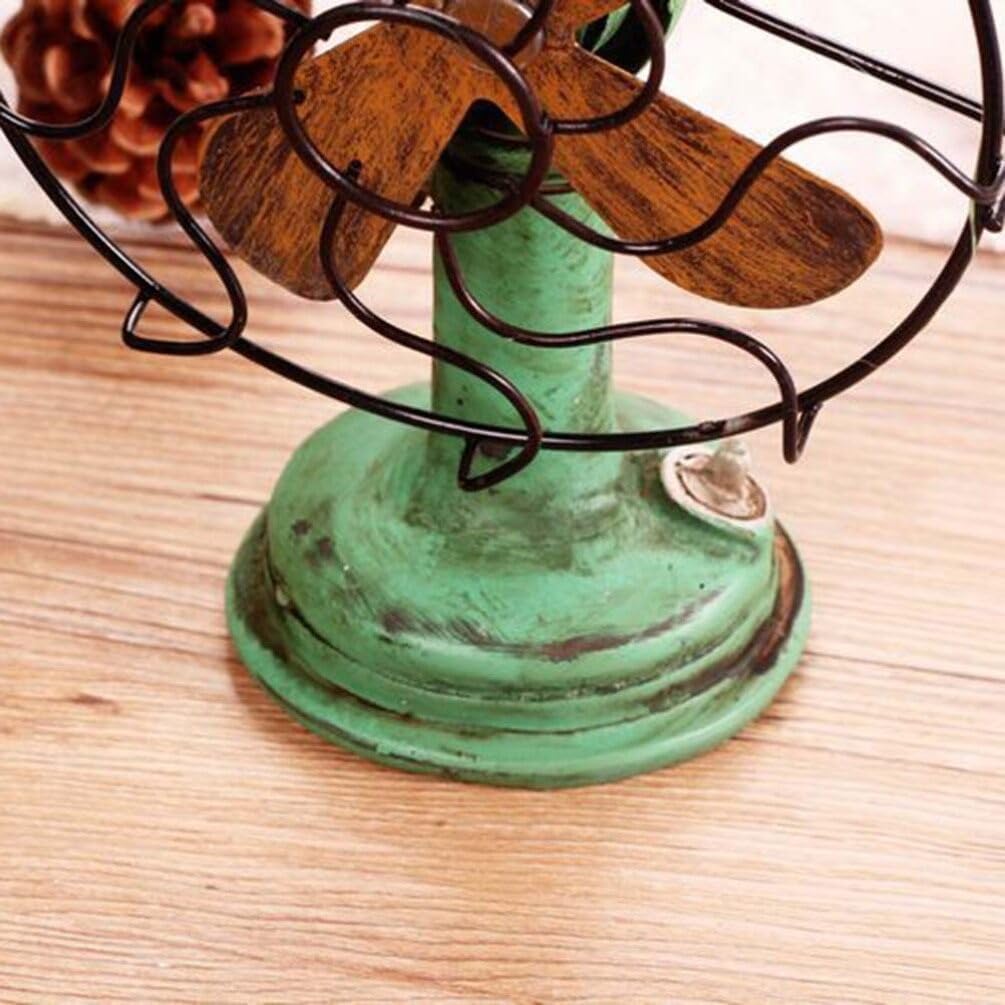 Vintage Oscillating Plastic Table Fan Retro Green Z5851