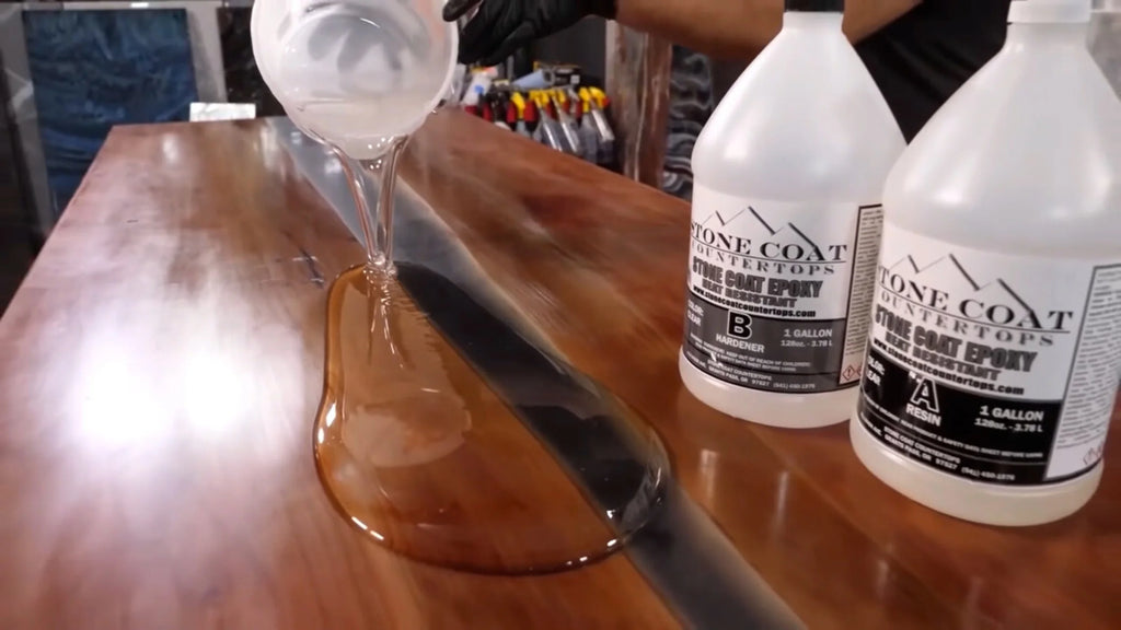Stone Coat Countertops Epoxy Resin Kit 1/2 Gallon for DIY Projects W515396