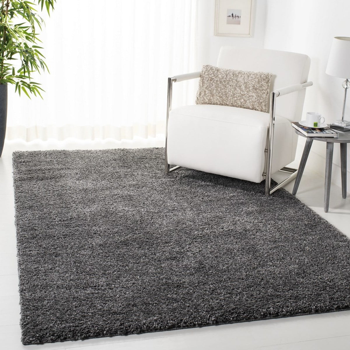 SAFAVIEH August Carlene Plush Shag Area Rug, Grey, 4' x 4' Square U96137
