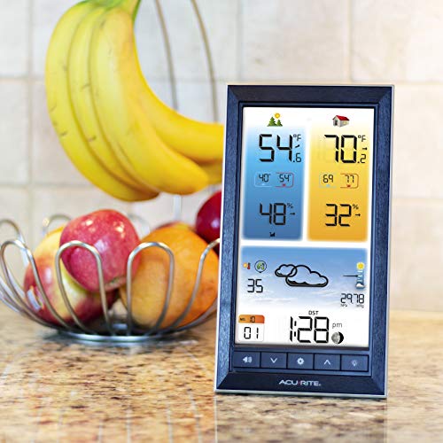 AcuRite Home Weather Station with Vertical Full-Color Display, Wireless Outdoor Thermometer T671901