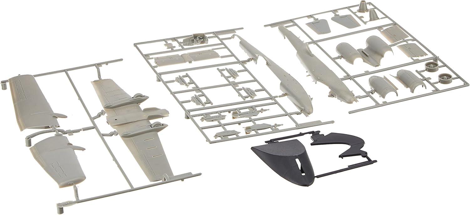 Plastic Model Kit A-10 Warthog White k7