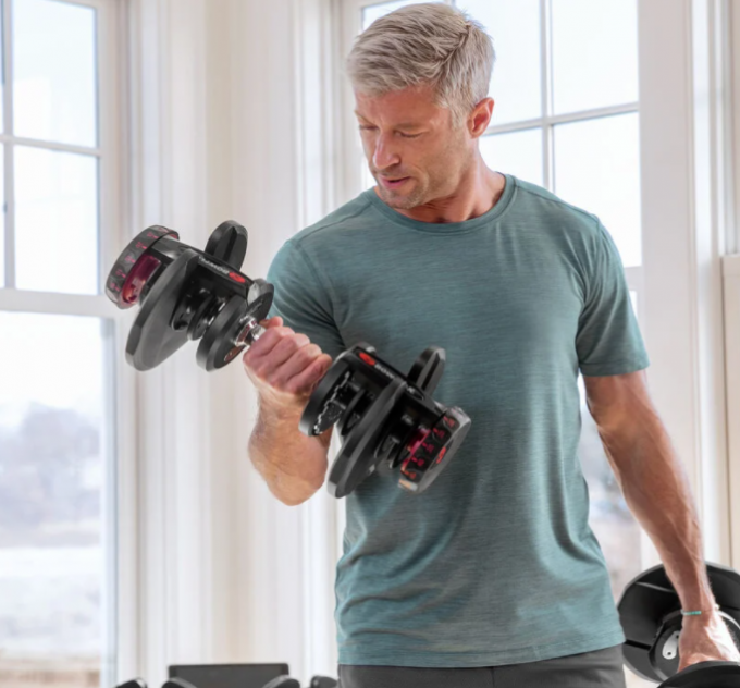 Adjustable dumbbells with stand a7