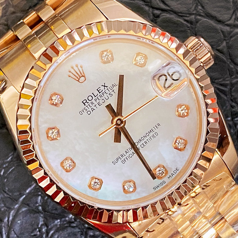 Womens Diamond Dial Watch 36mm a7