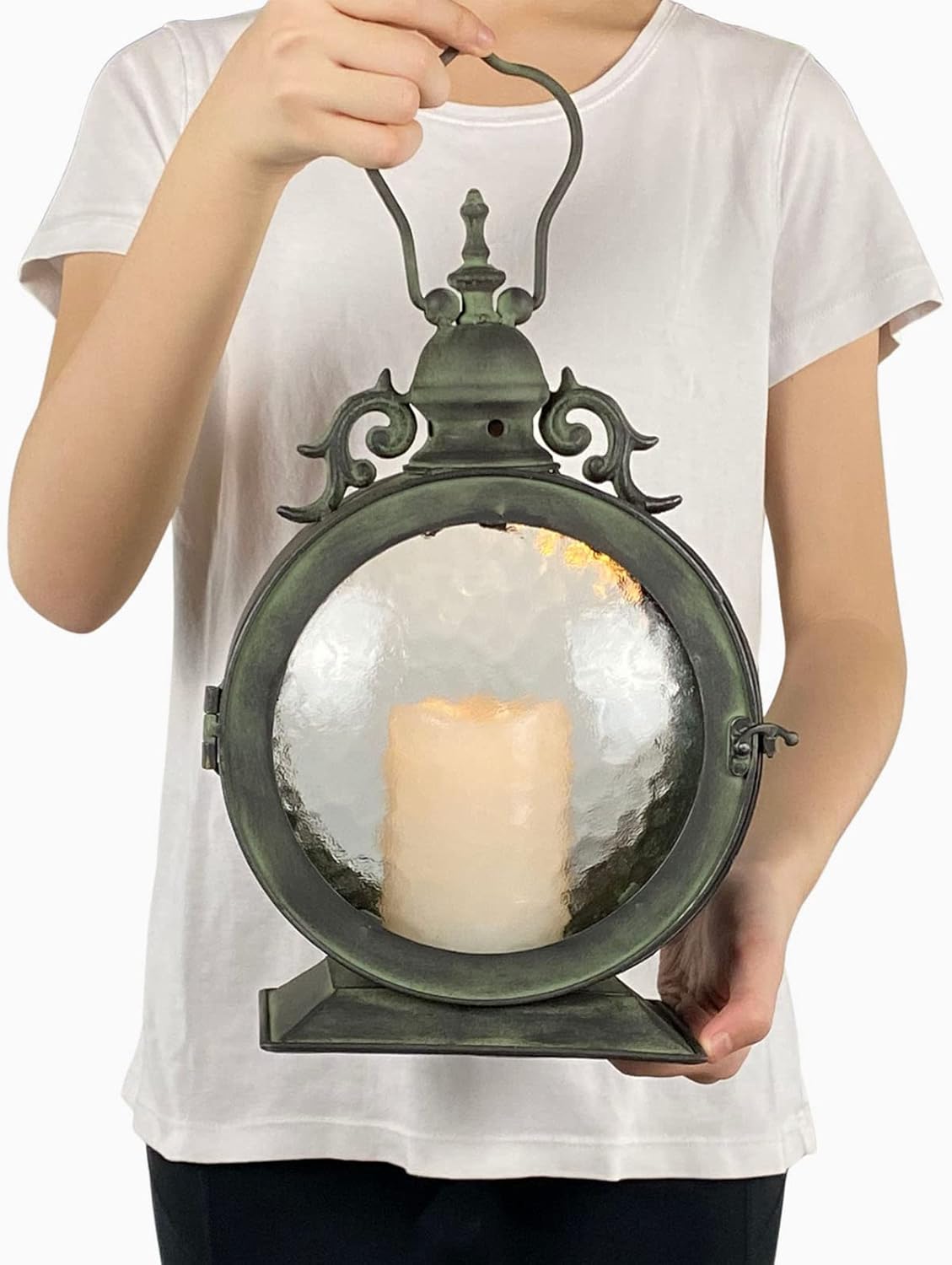 Metal Round Hanging Candle Lantern with Curved Glass Insert k7p