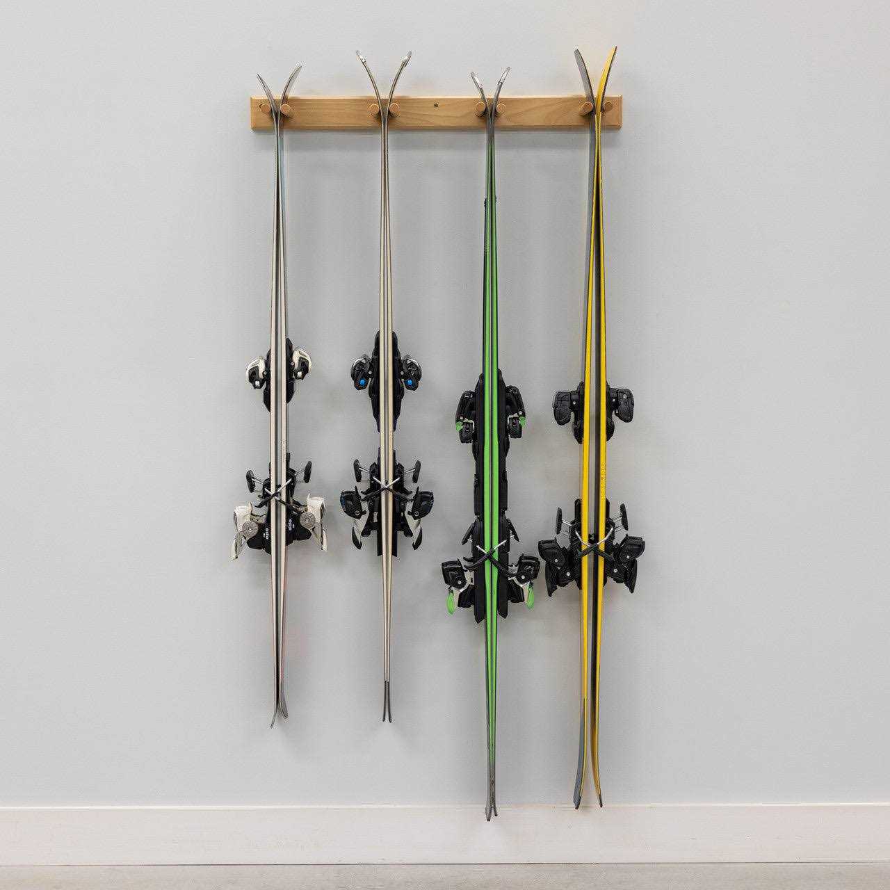 Ski Wall Rack for 4 Pairs of Skis k7