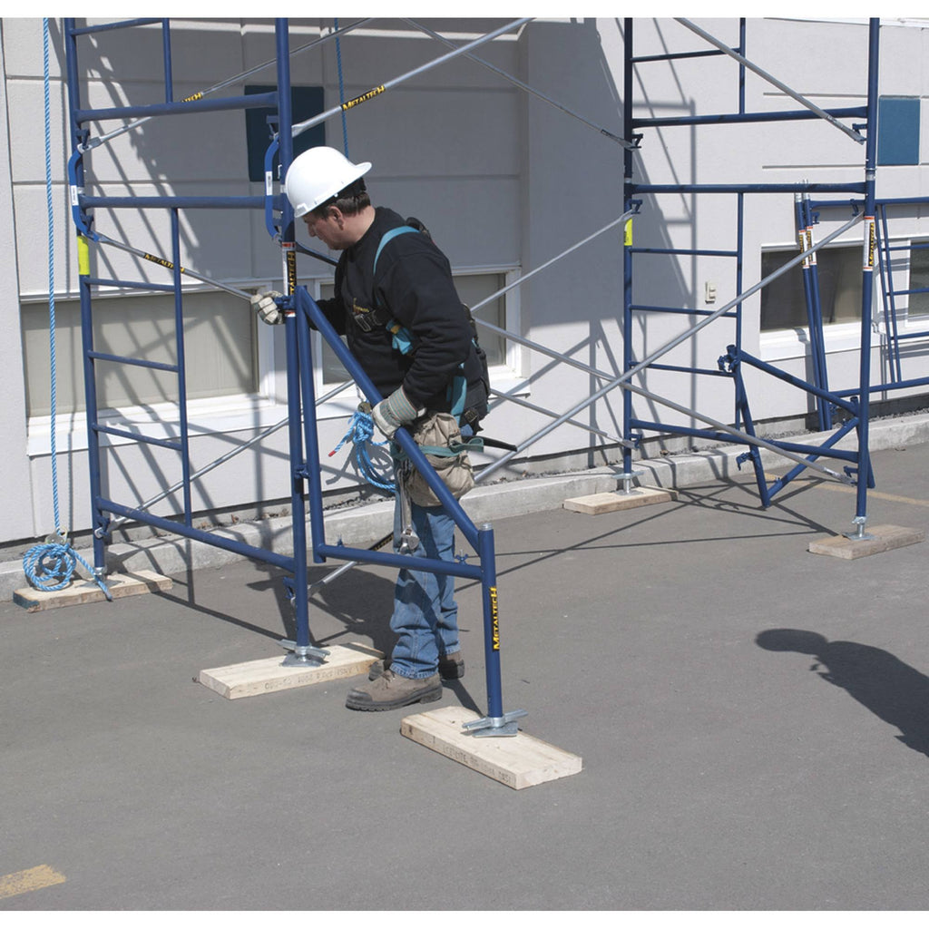 Scaffold Outrigger 32 in. a7