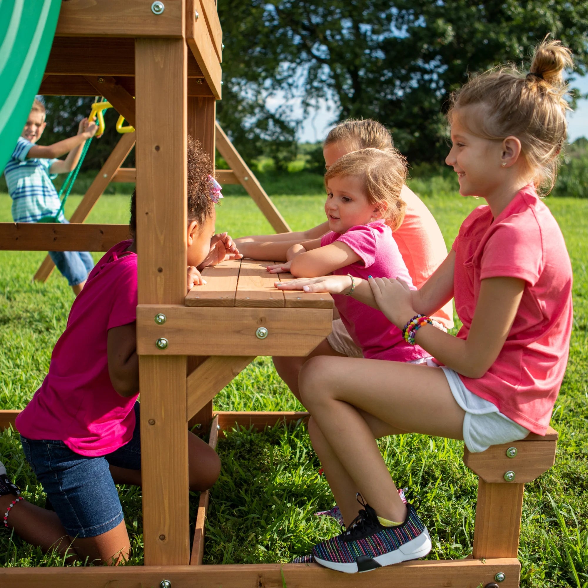 Cedar Wood Playset Swing Set k7