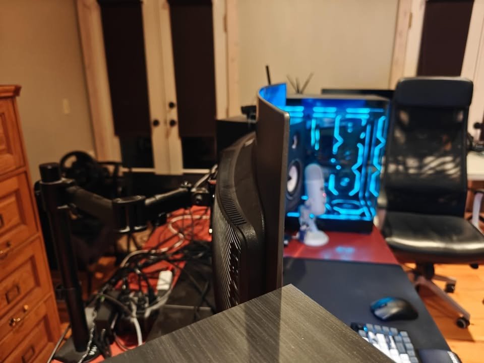 34 Curved OLED Gaming Monitor k7p