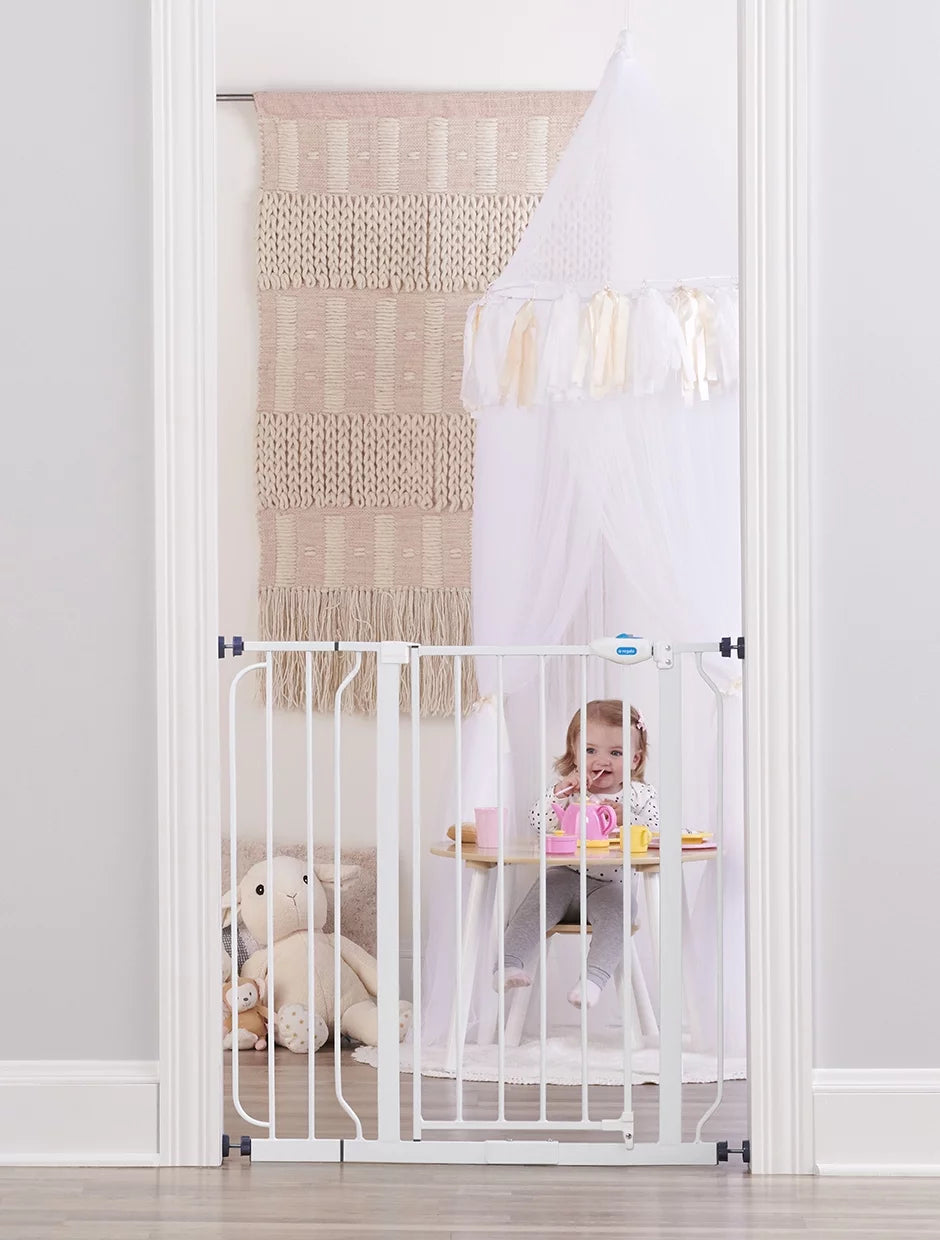 Regalo Easy Step® Extra Tall Walk Thru Baby Gate, 6-24 Months P175