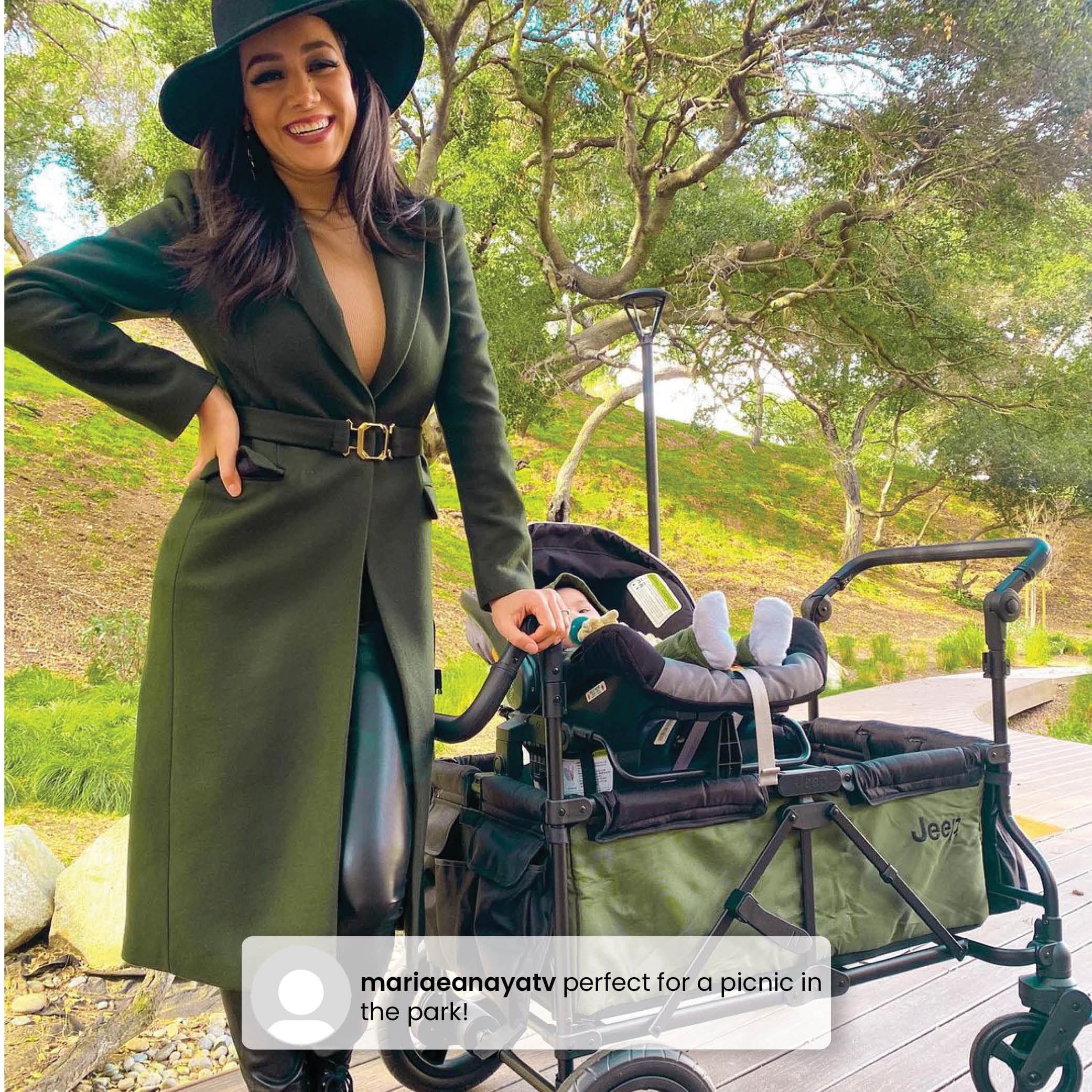 Jeep Deluxe Wrangler Wagon Stroller with Cooler Bag by Delta Children I18408