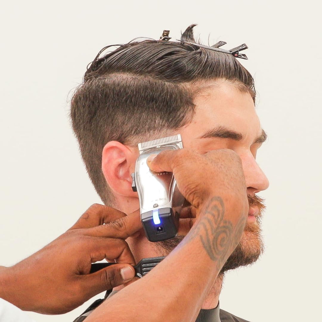 Andis 12660 Professional Master Corded/Cordless Hair Trimmer, Silver P861