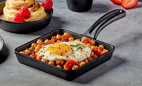 Mirro 4.5" Cast Iron Mini Skillet with Drip-Spouts, Pre-seasoned, Oven Safe W296