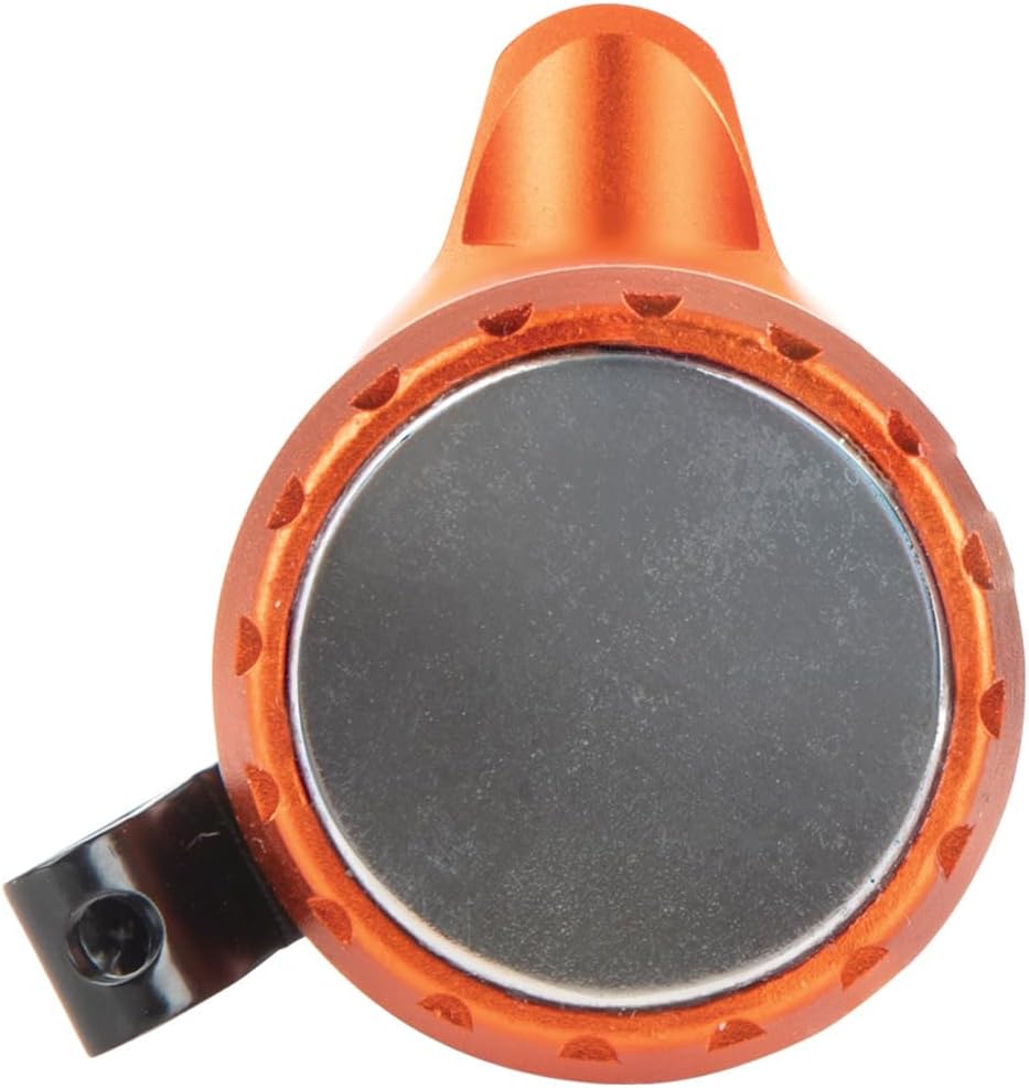 Magnetic LED Flashlight 350 Lumen Rechargeable Twist Focus a7
